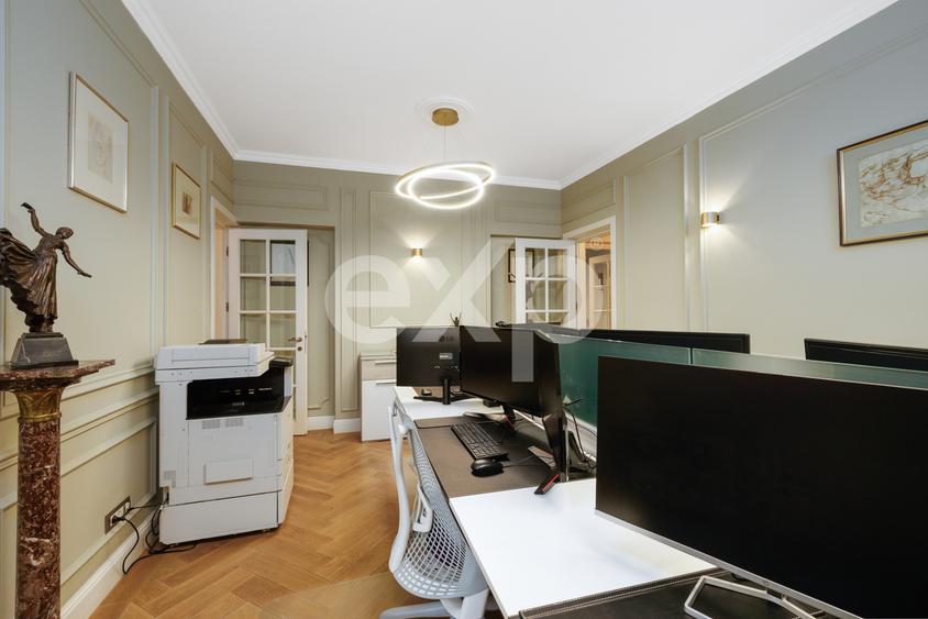 Inchiriere apartament 3 camere Capitale
