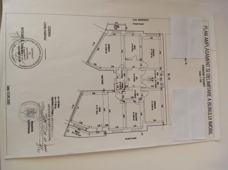 2 apartamente de vanzare