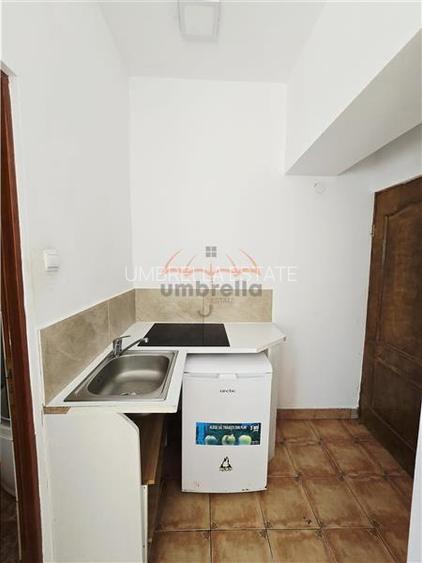 DE INCHIRIAT garsoniera , zona Plopilor Manastur, 17 mp, 180 euro - 4