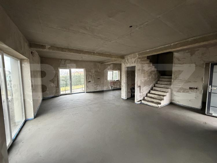 Casa duplex cu suprafata utila de 119 mp si curte de 190 mp, Zona Bradet