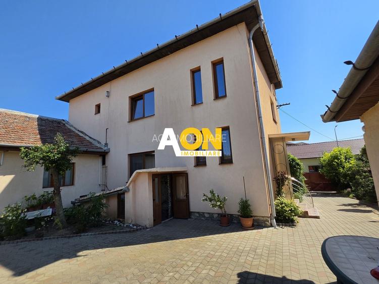 Casa 5 camere, S+P+1E, 1475 mp teren, zona Centru - 8