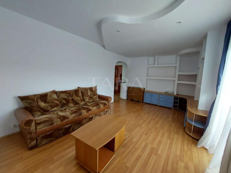 Apartament 3 camere decomandat, 62 mp, balcon, Baciu.