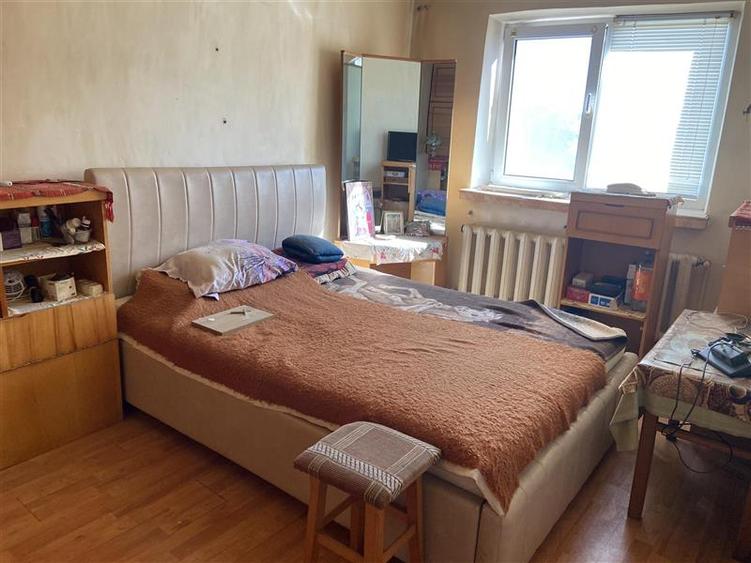Apartament 2 camere , zona b- dul Independentei , et 1 din 4 , decomandat , 55 m