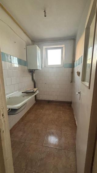 Apartament 2 camere , zona Decebal