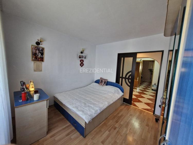 Apartament 4 camere-decomandat-centrala-zona Vitan - 7