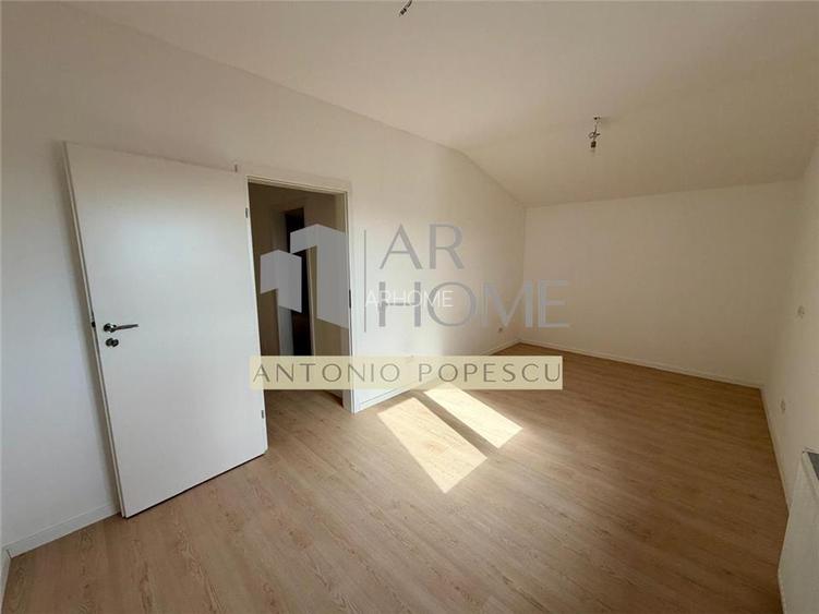 Casa duplex cu perete dublu, in Strejnicu, la 5 km de Ploiesti.