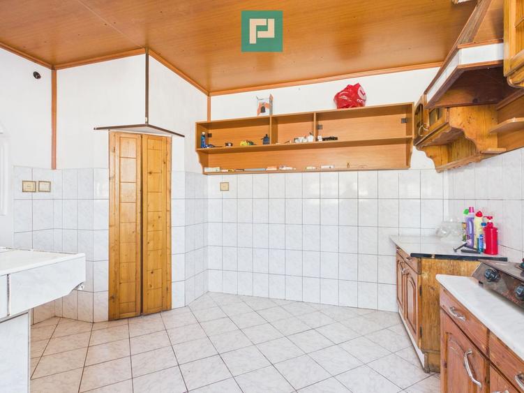 Apartament 3 camere, 100 mp, Bucovăț