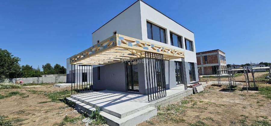 Casa de vanzare Saftica - langa lac -140 mp utili, 3 dormitoare, 550mp teren - 5