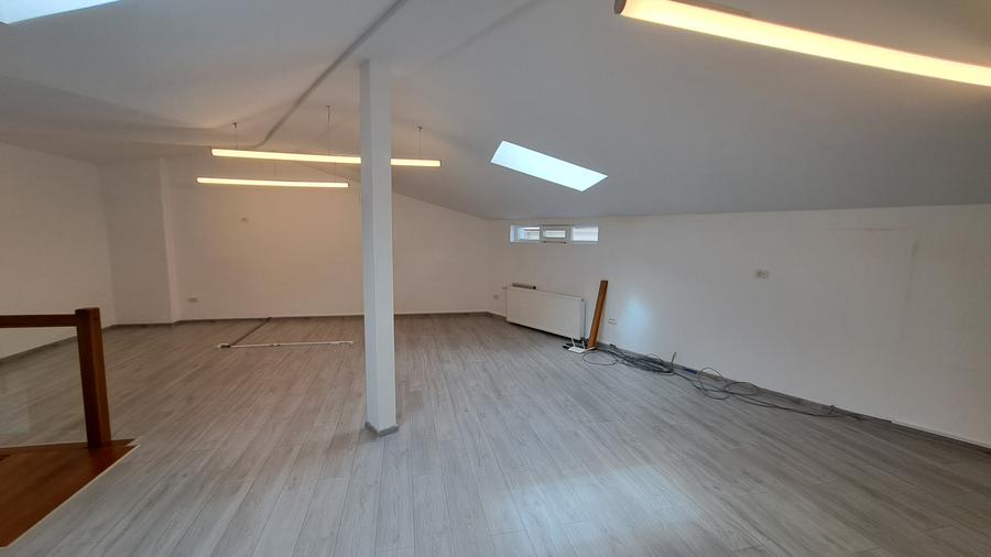 MANSARDA STIL LOFT IN VILA BOEMA