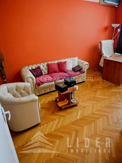 Vanzare apartament 2 camere Centru/decomandat/parcare / - 2