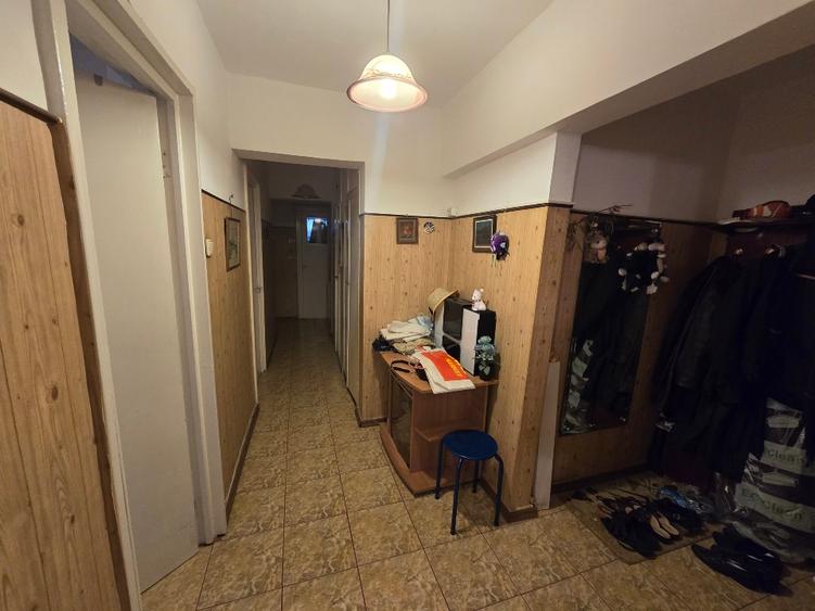 Propietar -3 camere, decomandat, mobilat si utilat, Metrou, Iancului