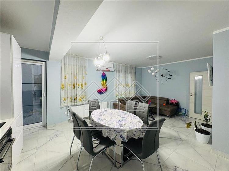 Ap cu 3 camere mobilat si utilat, 80 mp utili - Turnisor