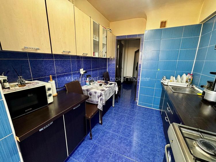 VANZARE APARTAMENT 2 CAMERE DECOMANDAT ZONA MALU ROSU, PLOIESTI - 6