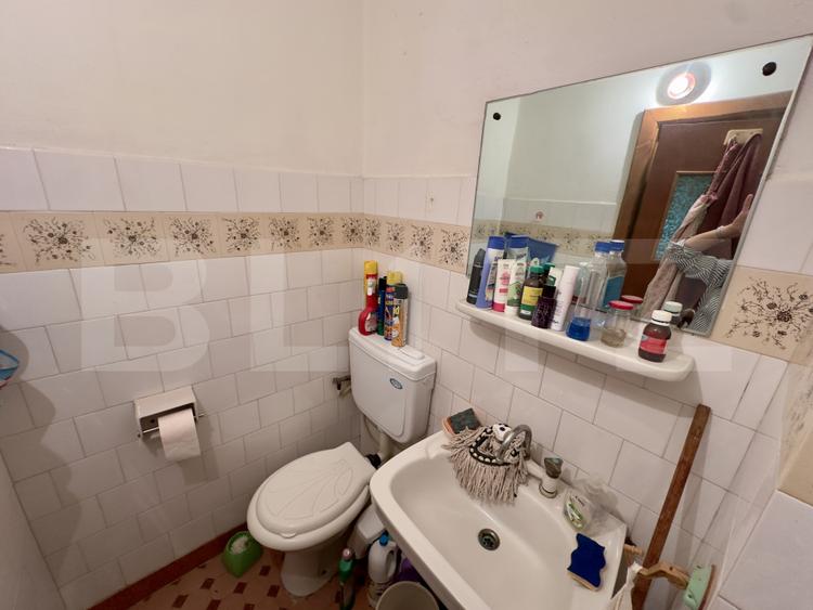 Apartament 3 camere decomandat, 76 mp, 2 băi, balcon, etaj 2 – Cugir