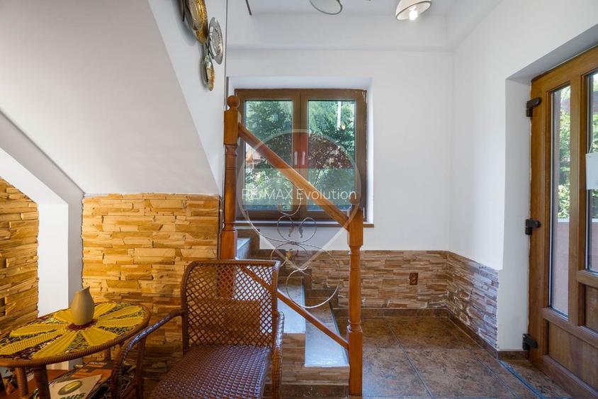 Vila de vanzare in Moeciu de Sus | Teren 4780mp | Comision 0% - 19