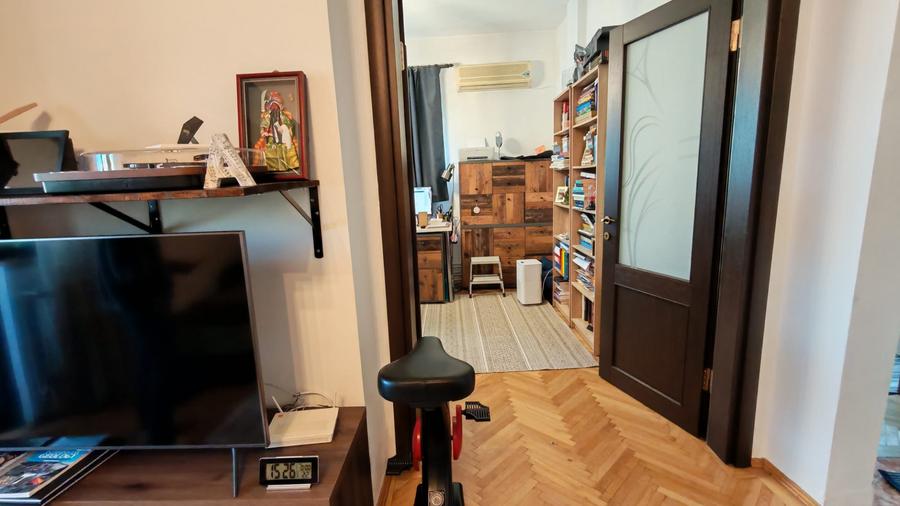 Apartament interbelic luminos 3 camere cu 2 boxe -Pache Protopopescu