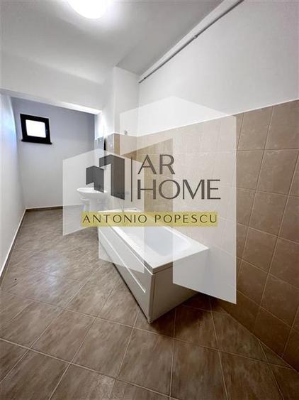 Vanzare apartament 3 camere, bloc 2010, Ploiesti, zona Centrala