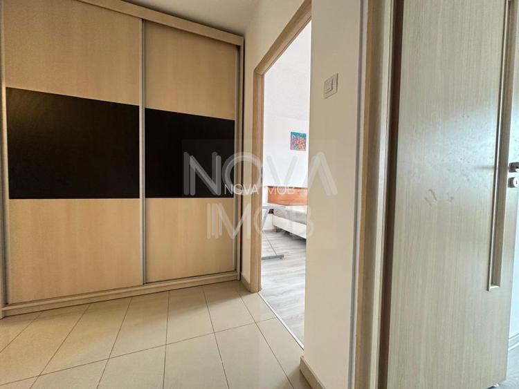 Apartament 3 camere, decomandat - Central - 9