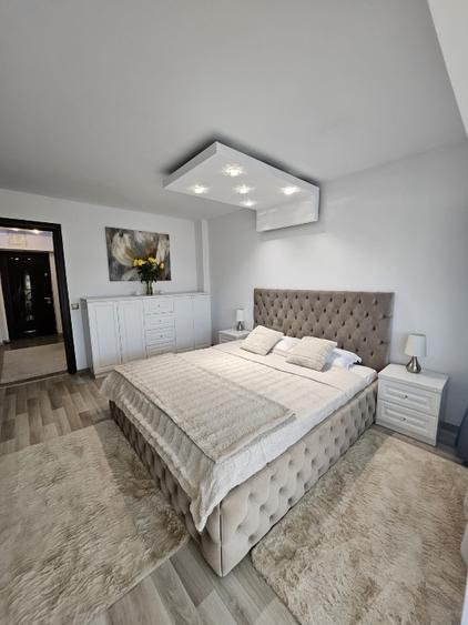 Apartament 2 camere , bd unirii , stradal