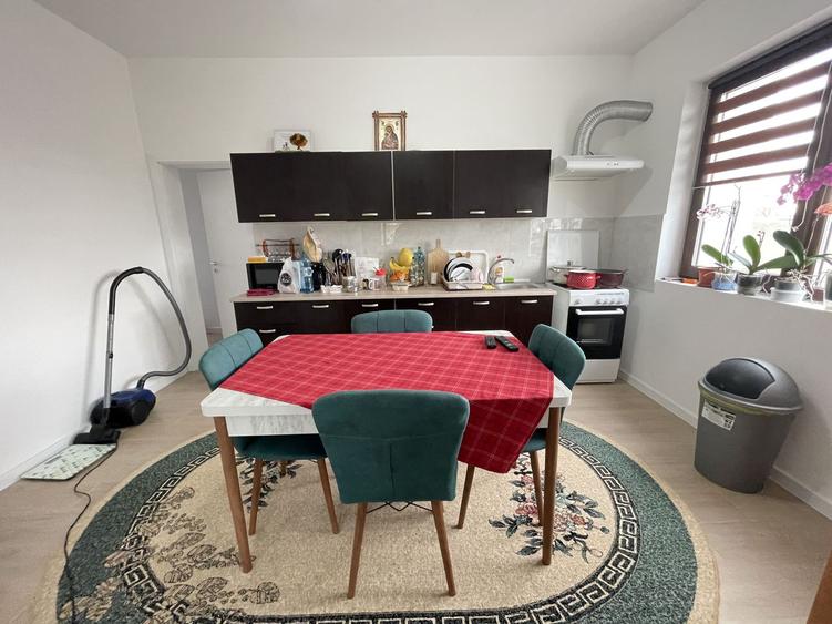 Duplex P+1E -unități separate prin cameră tehnica