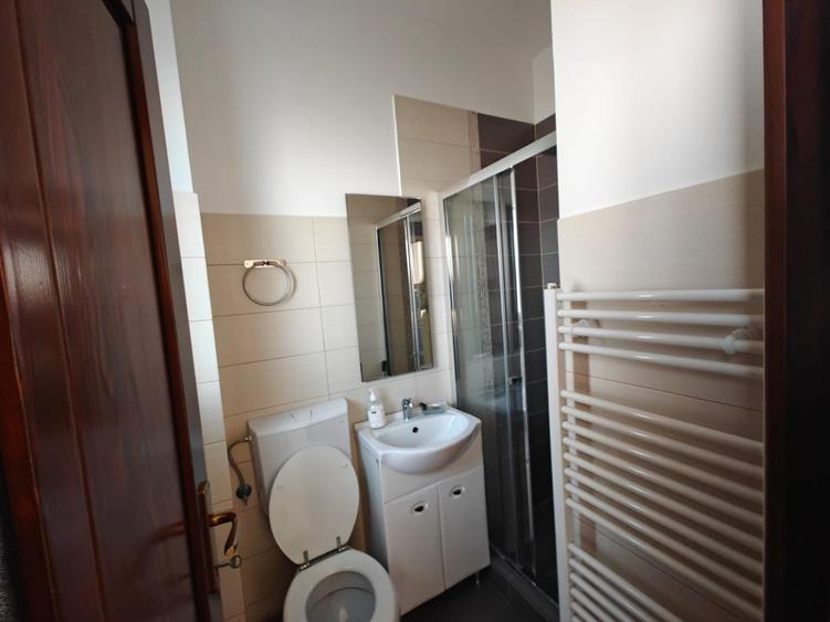 Duplex finisat modern, parcari, zona Europa