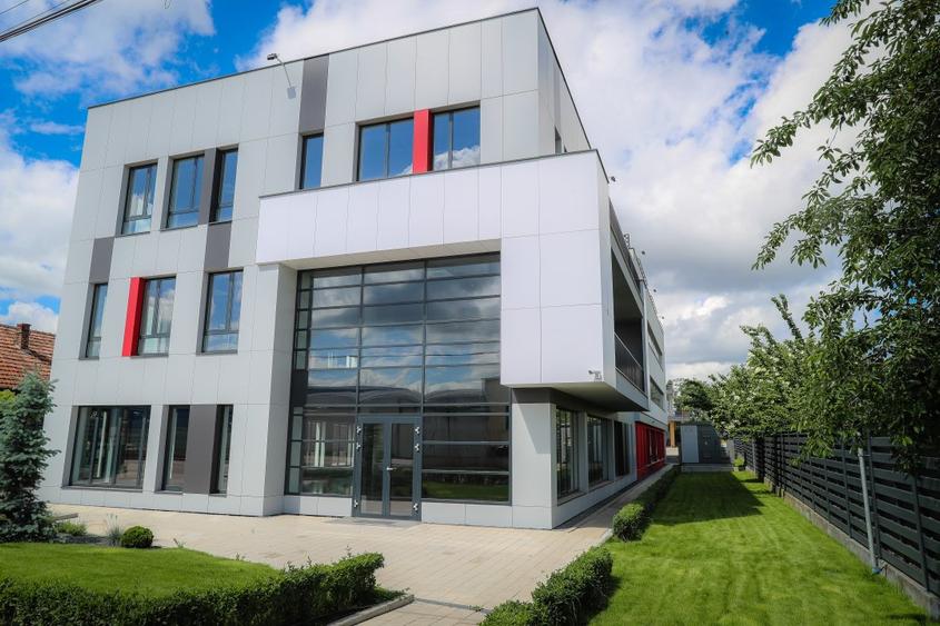 Spatiu de birouri Etaj 3 cu terasa superba