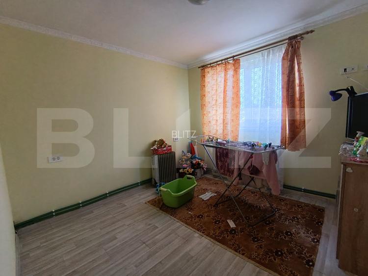 Casa cu 3 camere,baie, bucatarie, teren 500 mp - 5