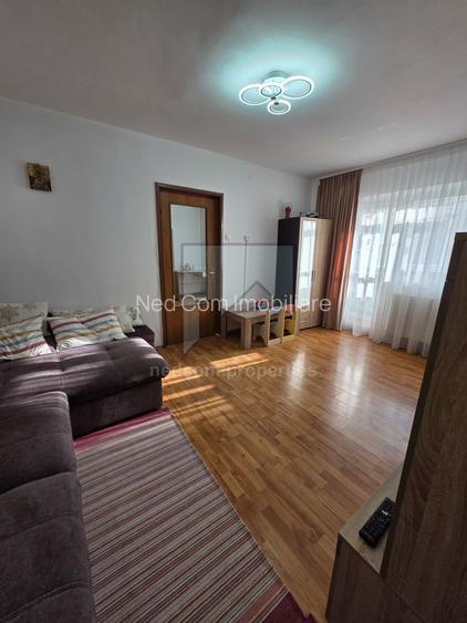 Vanzare apartament 2 camere Rahova - Barca - 3