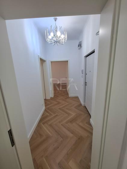 2 camere, et 4/5, bloc rusesc, renovat PREMIUM-Drumul Sarii