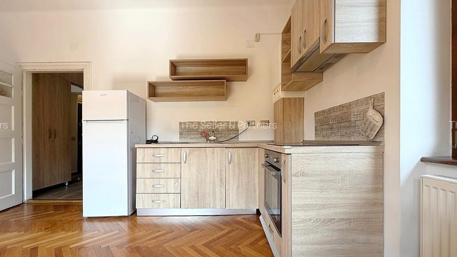 Apartament cu Acces la Curte Garaj Inclus - 18