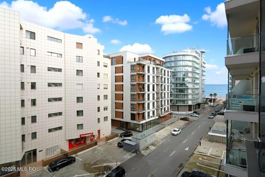 Mamaia Nord - Lotus Studios, 2 camere langa mare, 56 Mp, etajul 4/7!