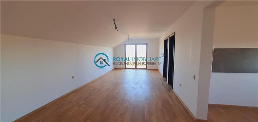 Royal Imobiliare-Vanzare Apartament 2 Camere Zona Albert