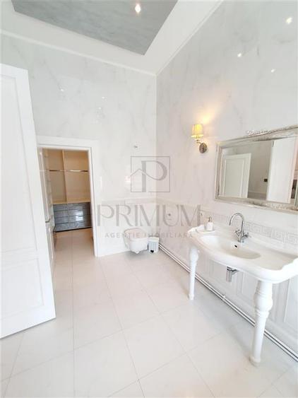 BAILE NEPTUN - RENOVAT LUX - 3 CAMERE - 2 BAI - INCALZIRE PARDOSEALA - CLIMA - C