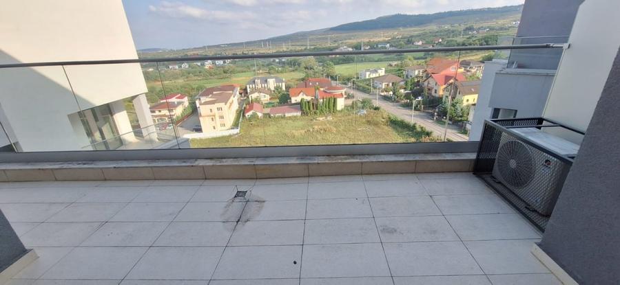Apartament tip Penthouse de lux cu 3 camere – zona linistita, Buna Ziua