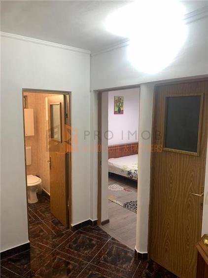Apartament 3 camere cf 1 decomandat zona Ultracentrala