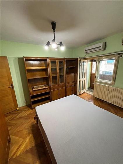 Apartament de vanzare 3 camere Decebal