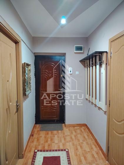 Apartament cu 3 camere de închiriat - Zona Ultra Centrala Timisoara