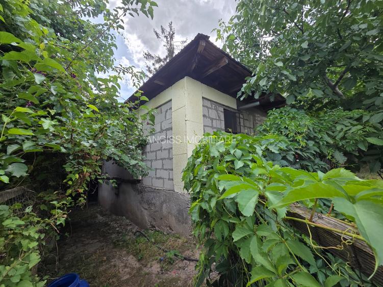 Casă cu teren generos 571 mp – Zonă excelentă și liniștită (Toate utilitățile)-- - 7