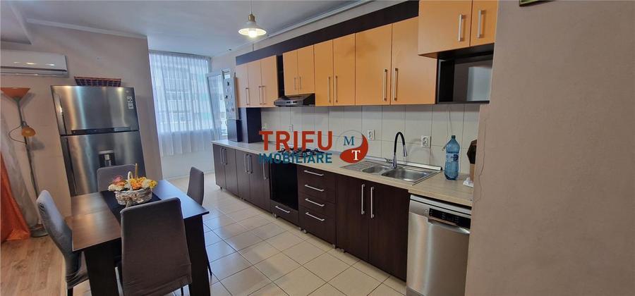 Apartament 3 camere zona Cetate