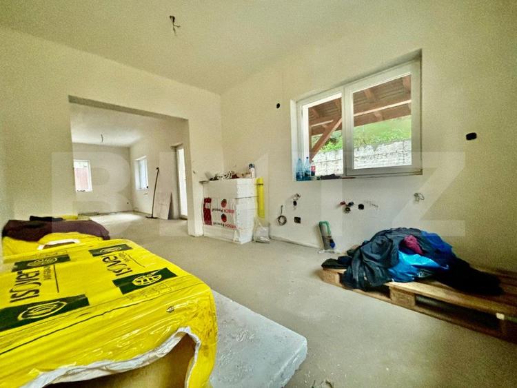 Casa individuala 151mp, 5 camere, curent trifazic teren 580mp in Chinteni