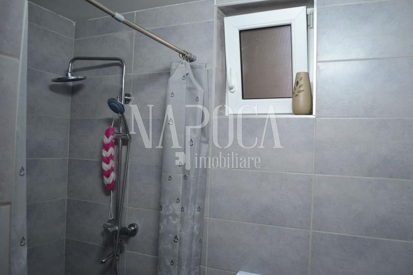 Casa 5 camere de vanzare in Floresti