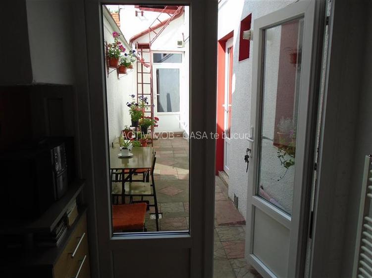 Resita Casa 7 Incaperi Parter si Etaj, Zero investitii - 2