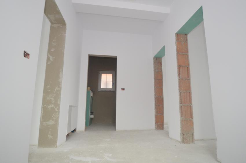 Casa noua in Sag