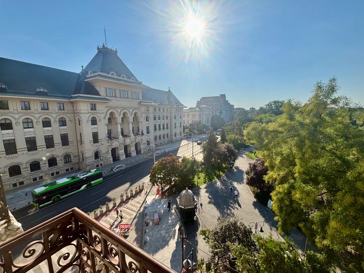 Inchiriere apartament cu 4 camere cu vedere in Parcul Cismigiu