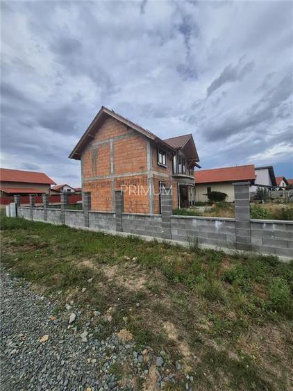 CASA INDIVIDUALA LA ROSU - ZONA EXCELENTA URSENI - ASFALT - TOATE UTILITATILE - 4