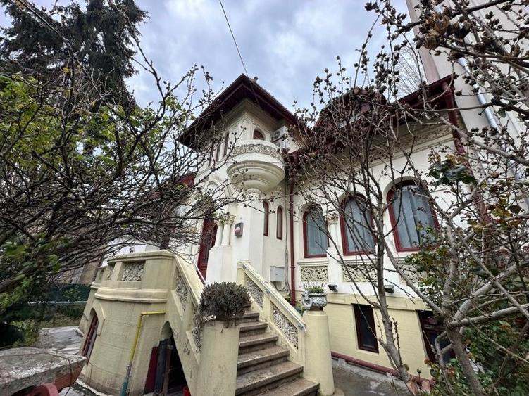 Vila cu arhitectura si intimitate Cismigiu