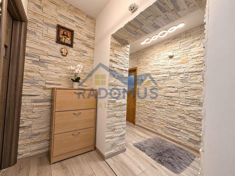 Apartament Dublu - 5 camere - 100 mp Utili - 2 boxe - Mihai Bravu