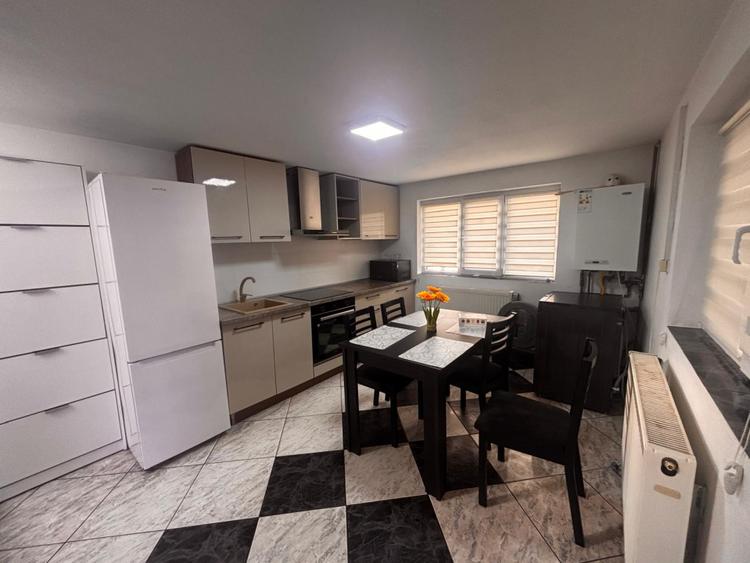 Casa 170mp utili zona Stefan Cel Mare