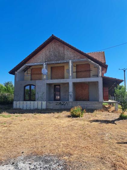 Casa de vanzare in Buzău sat Matesti comuna sapoca