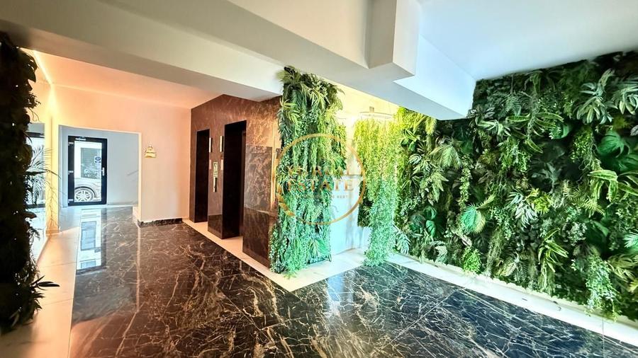 Penthouse în Queens Residence – Mamaia Nord, la doar 150 m de plajă